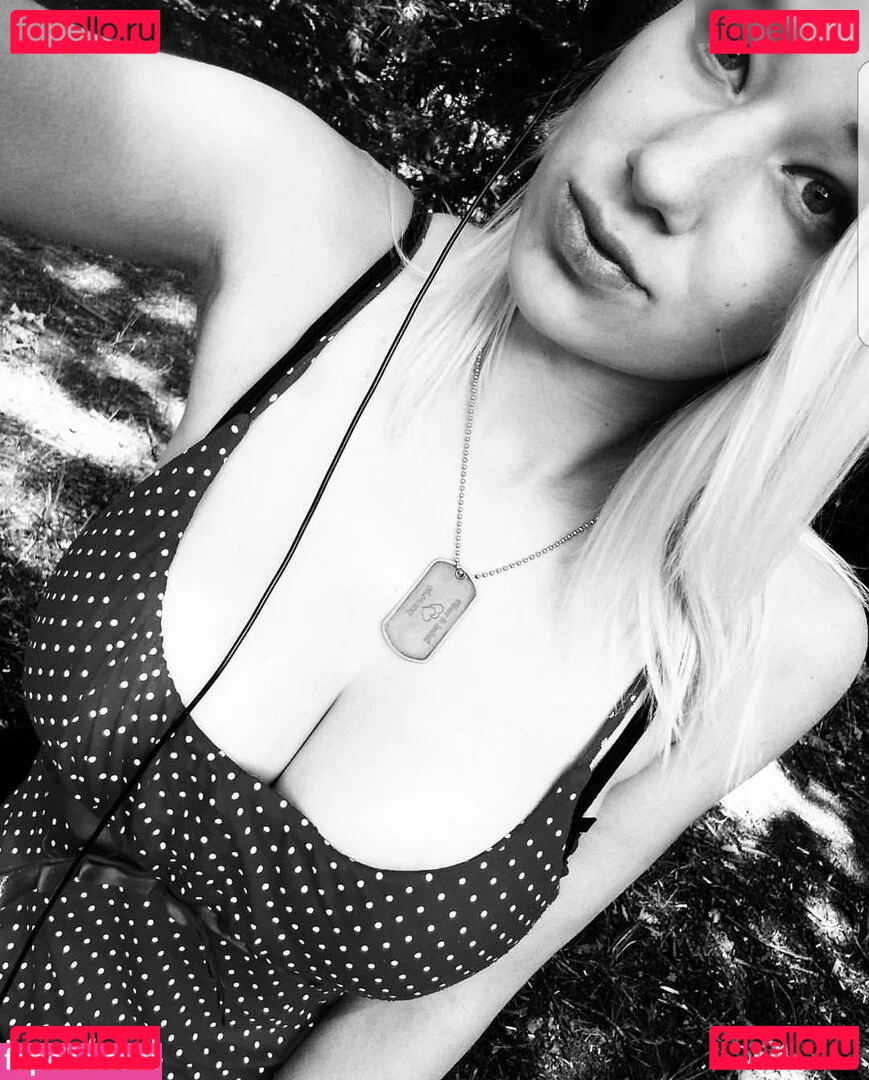 isa.deadpool.girl Onlyfans Photo Gallery 