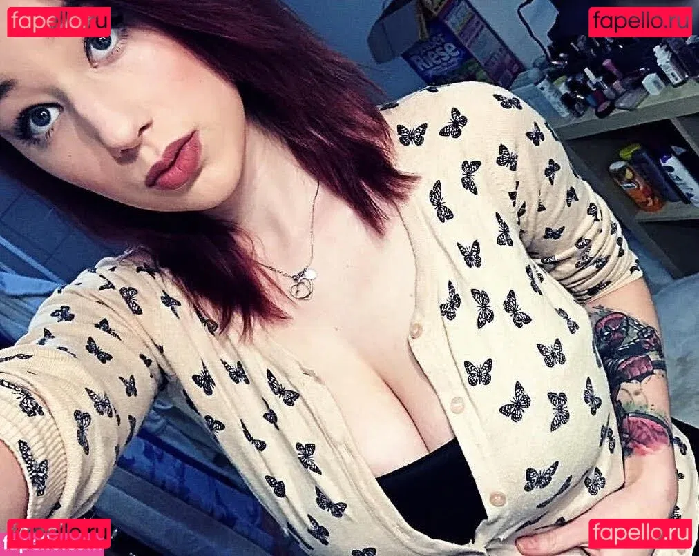 isa.deadpool.girl Onlyfans Photo Gallery 