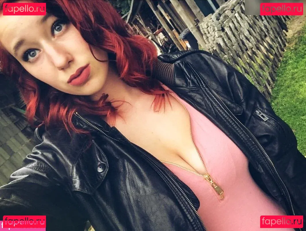 isa.deadpool.girl Onlyfans Photo Gallery 