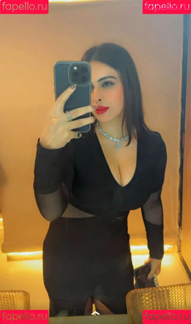 Nehhaa Malik Onlyfans Photo Gallery 