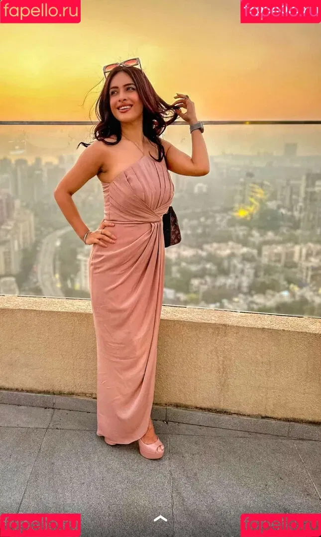 Nehhaa Malik Onlyfans Photo Gallery 