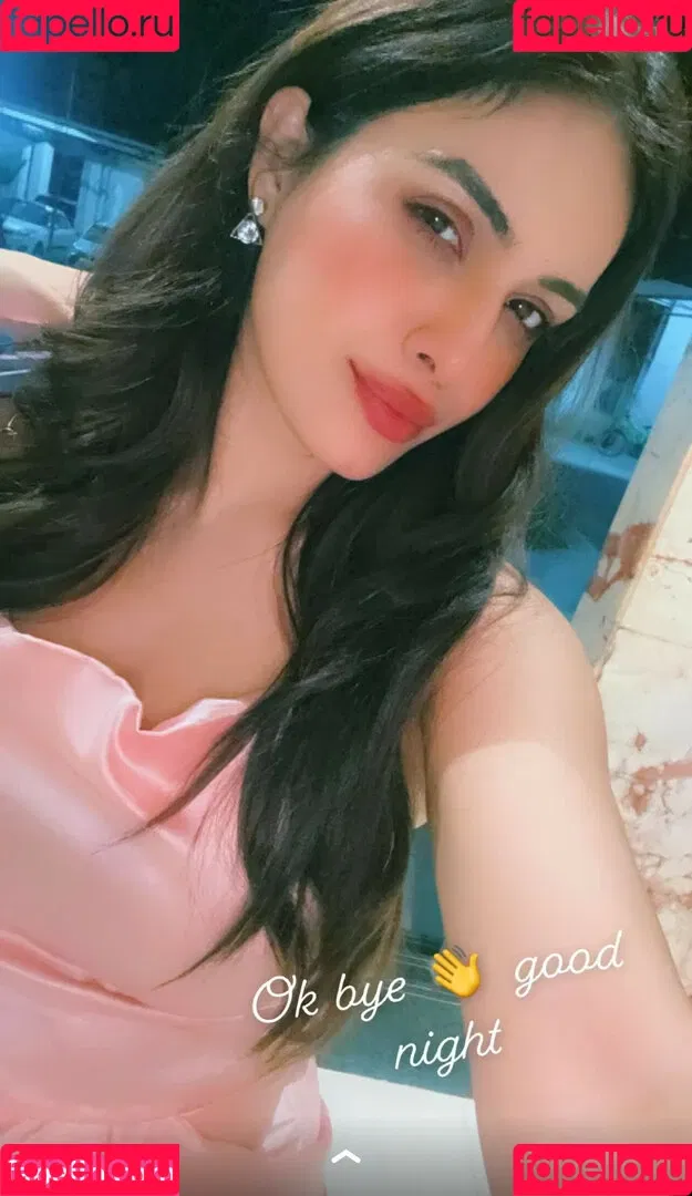 Nehhaa Malik Onlyfans Photo Gallery 
