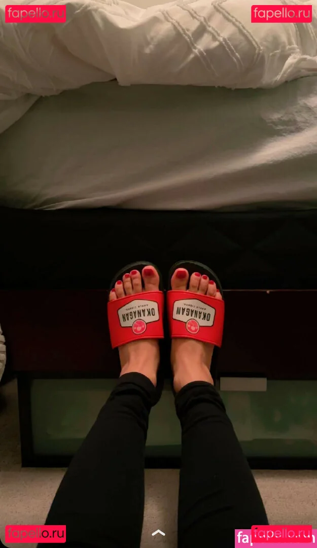 Nehhaa Malik Onlyfans Photo Gallery 