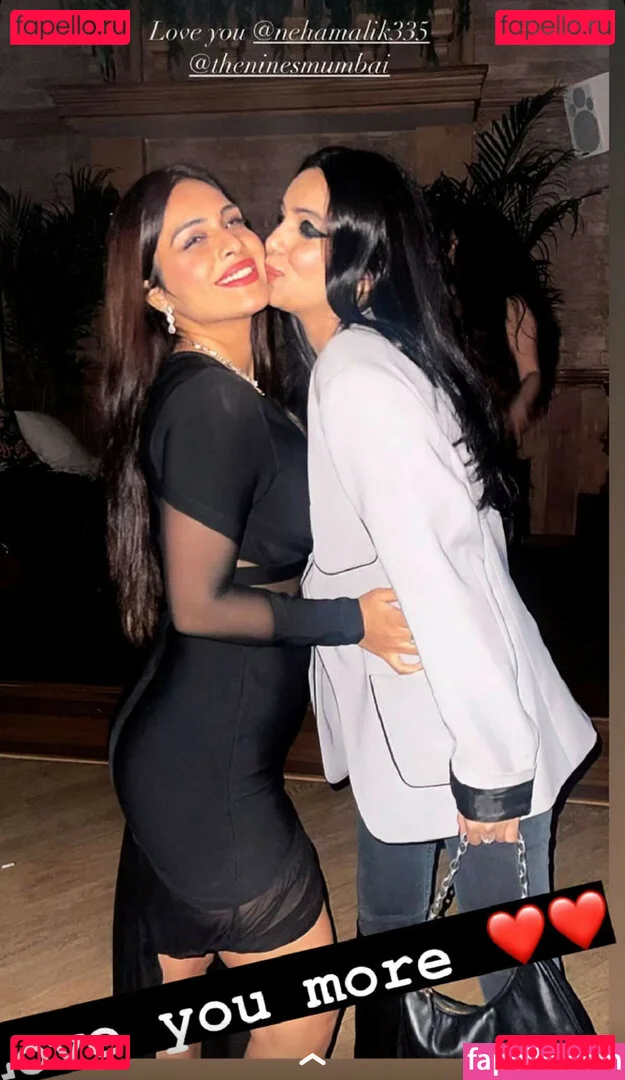 Nehhaa Malik Onlyfans Photo Gallery 