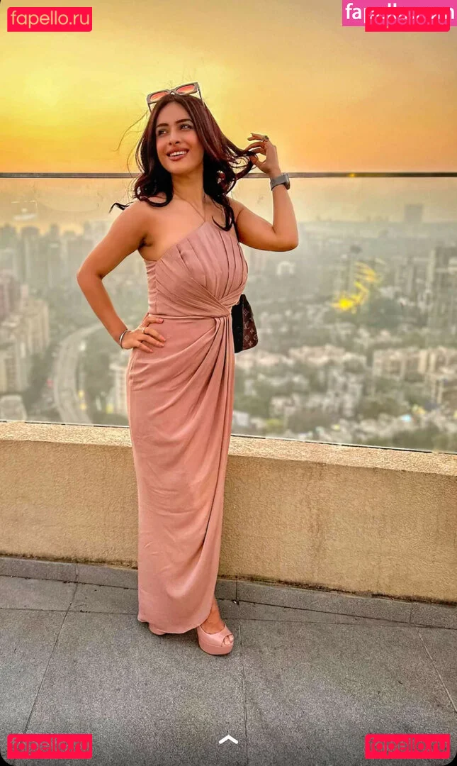 Nehhaa Malik Onlyfans Photo Gallery 