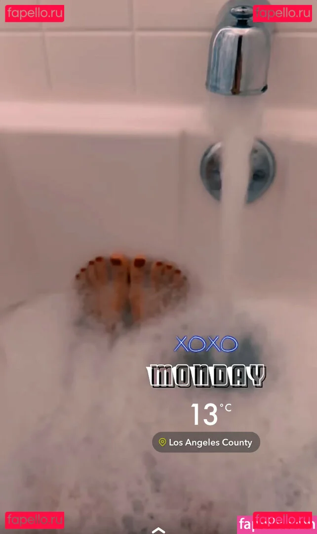 Nehhaa Malik Onlyfans Photo Gallery 