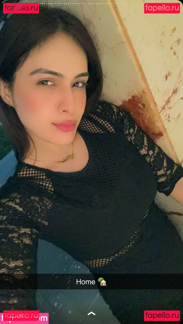 Nehhaa Malik Onlyfans Photo Gallery 