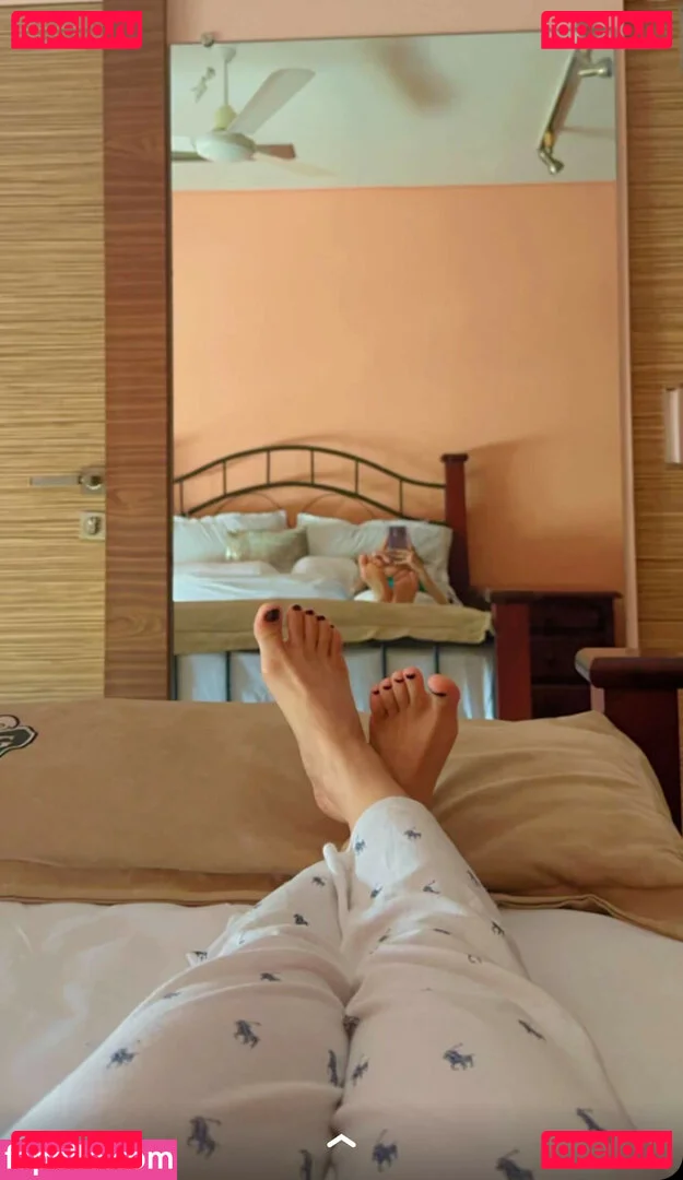 Nehhaa Malik Onlyfans Photo Gallery 