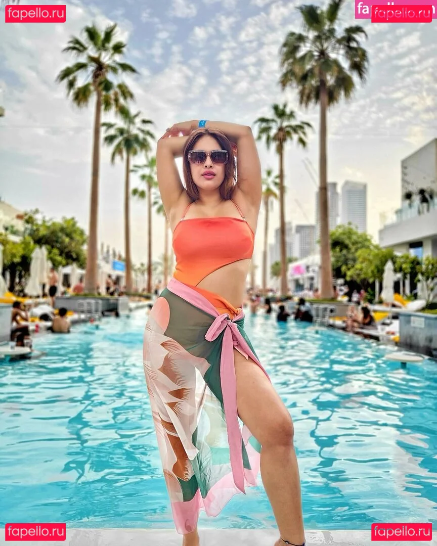 Nehhaa Malik Onlyfans Photo Gallery 