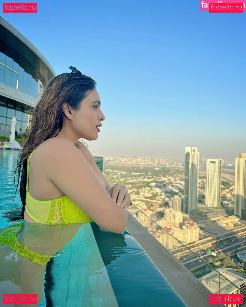 Nehhaa Malik Onlyfans Photo Gallery 
