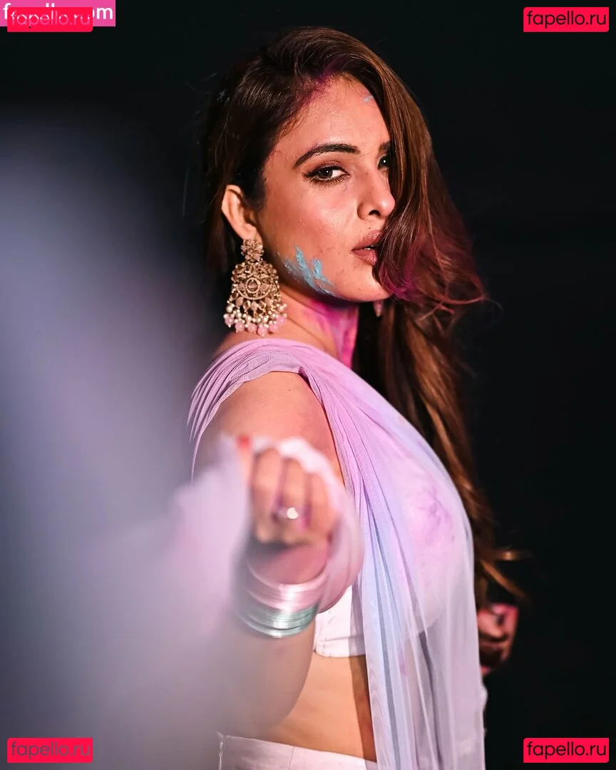 Nehhaa Malik Onlyfans Photo Gallery 