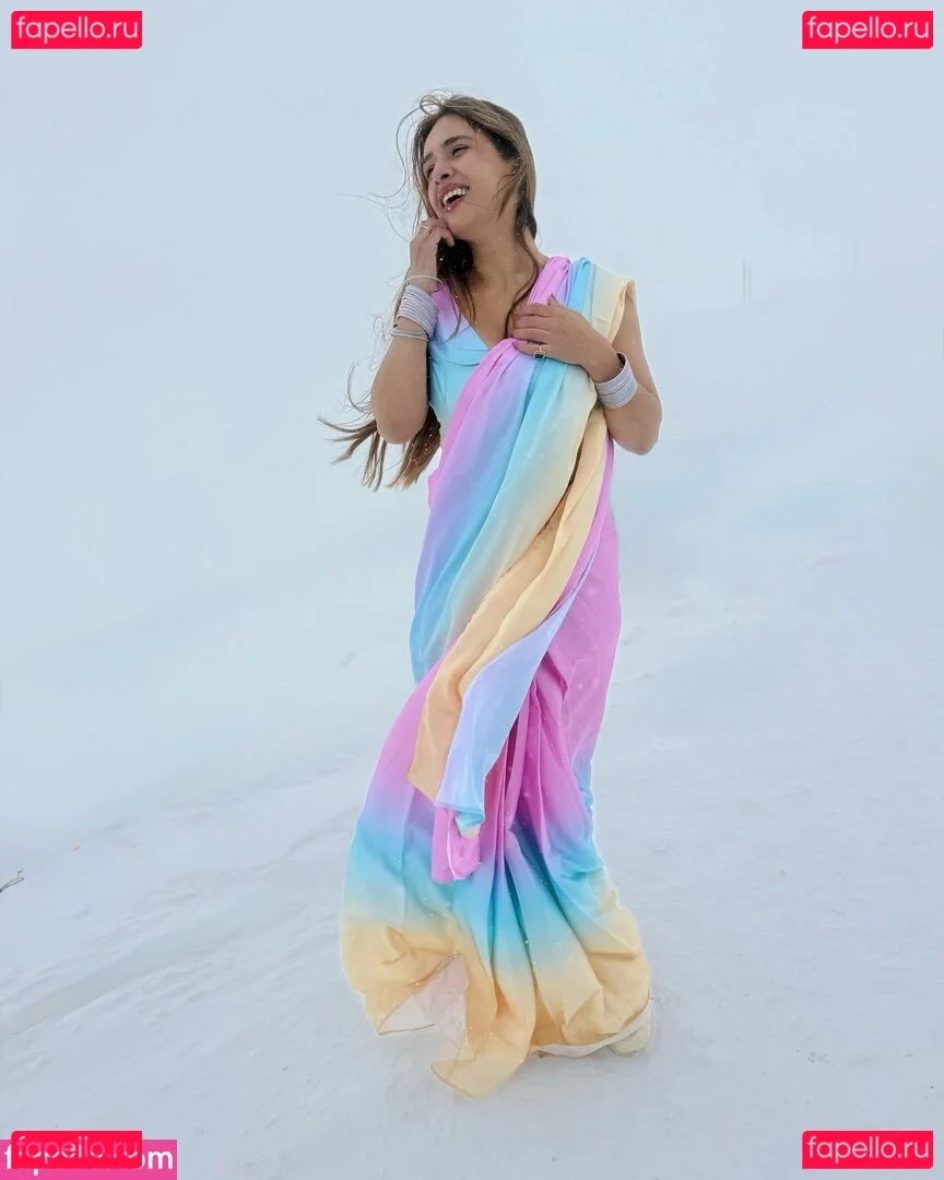 Nehhaa Malik Onlyfans Photo Gallery 