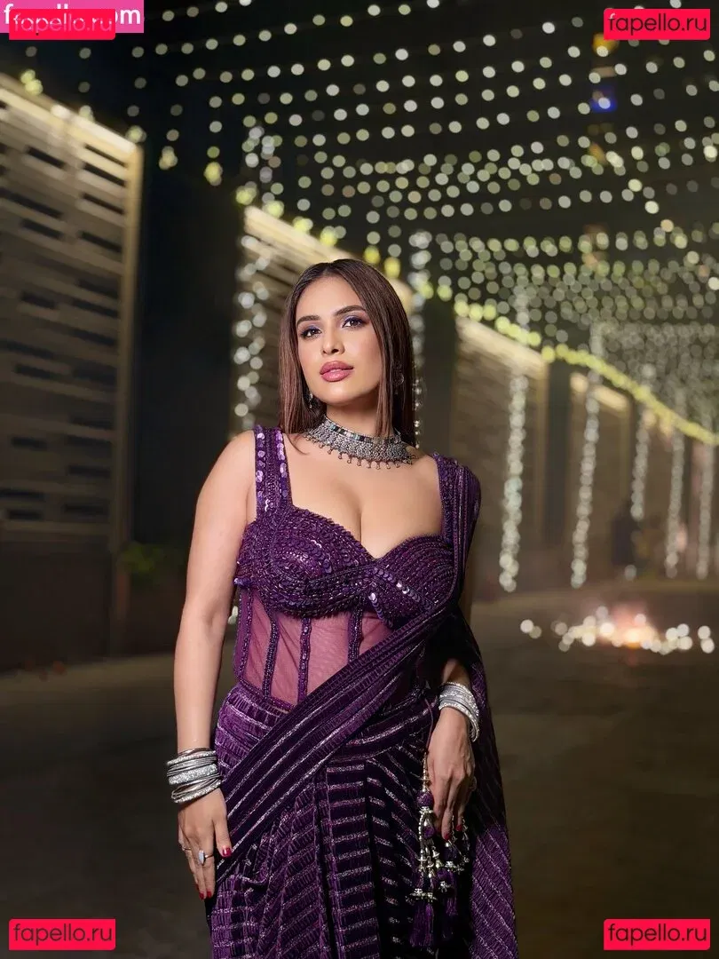 Nehhaa Malik Onlyfans Photo Gallery 