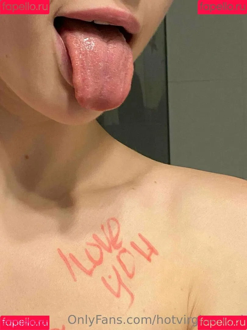 kira_vixen Onlyfans Photo Gallery 
