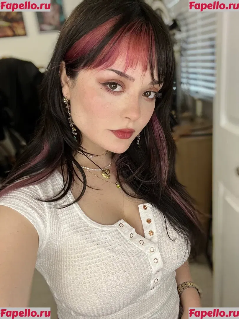 Onisuna Onlyfans Photo Gallery 