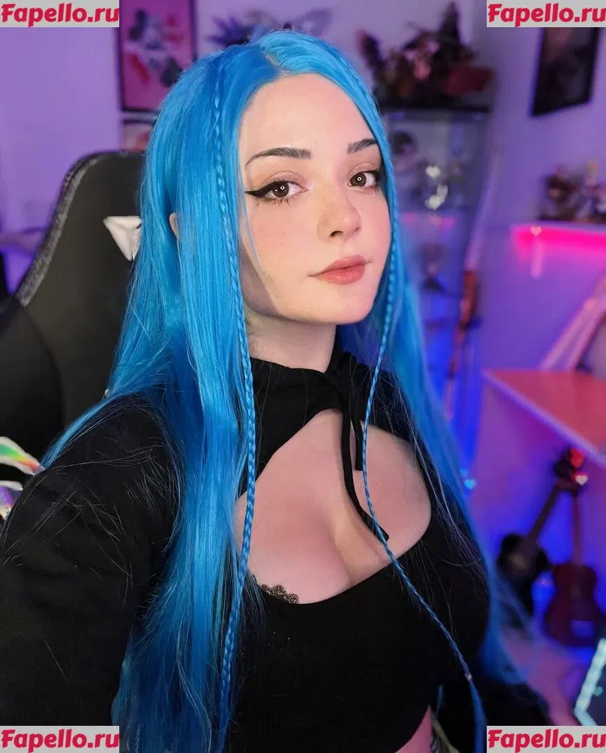 Onisuna Onlyfans Photo Gallery 