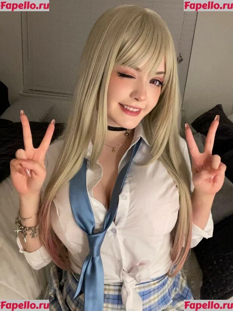 Onisuna Onlyfans Photo Gallery 