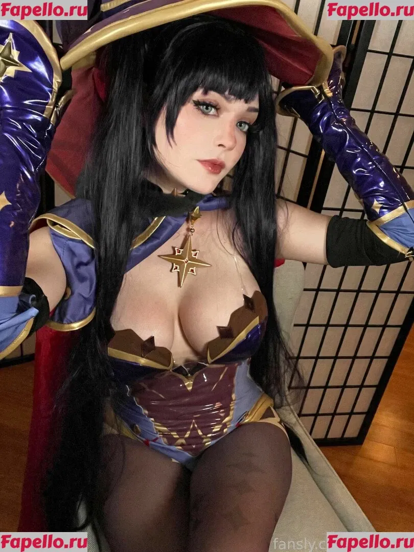 Onisuna Onlyfans Photo Gallery 