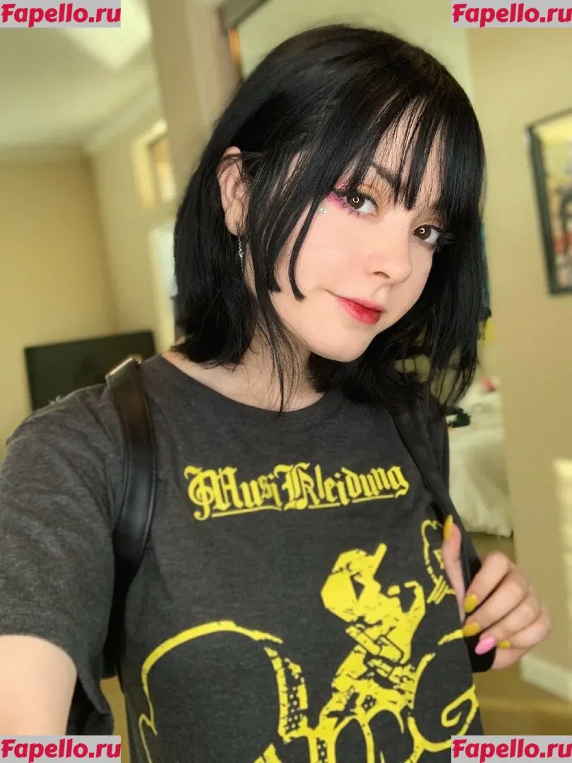 Onisuna Onlyfans Photo Gallery 