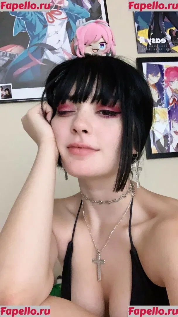Onisuna Onlyfans Photo Gallery 
