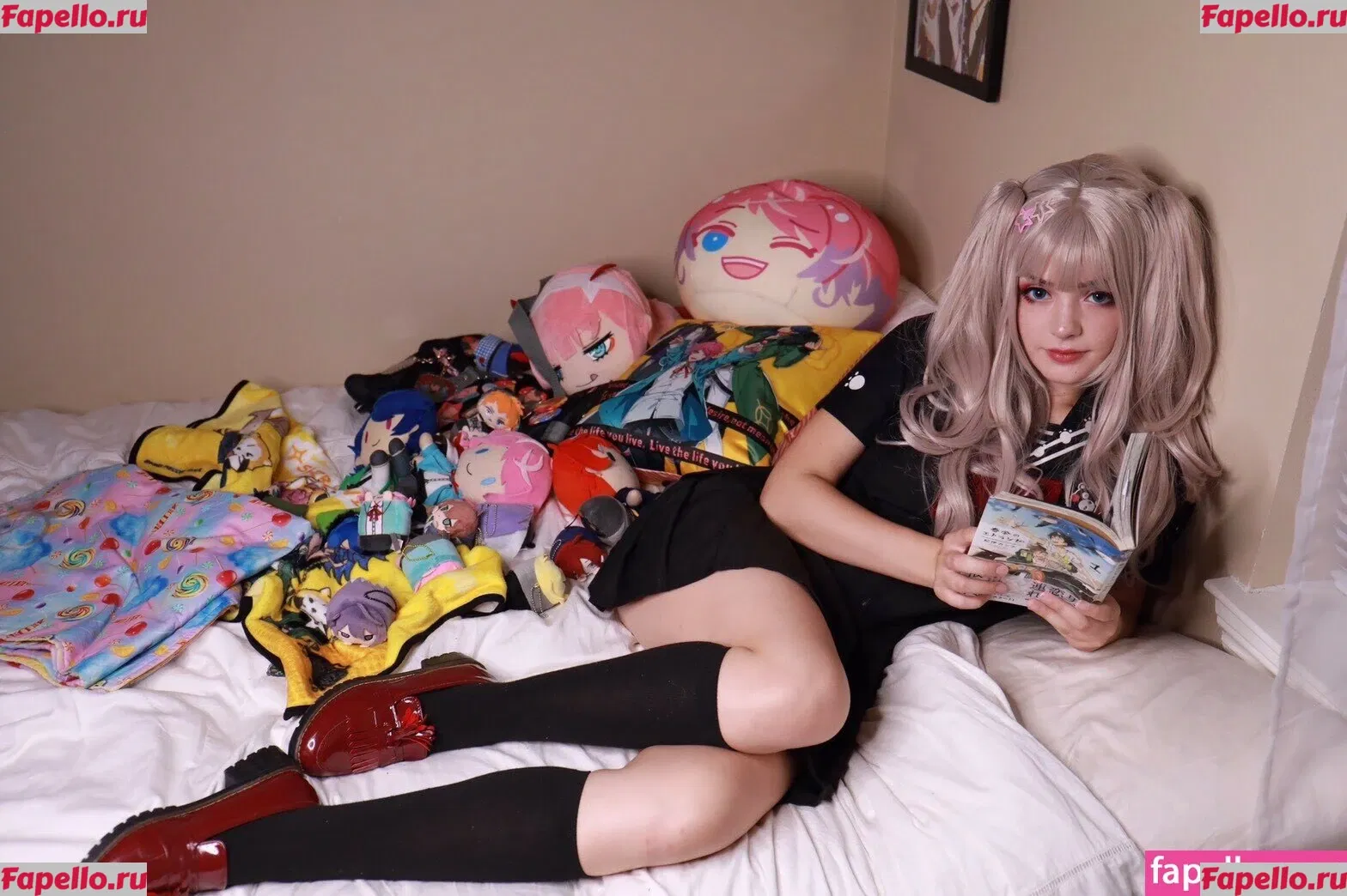 Onisuna Onlyfans Photo Gallery 