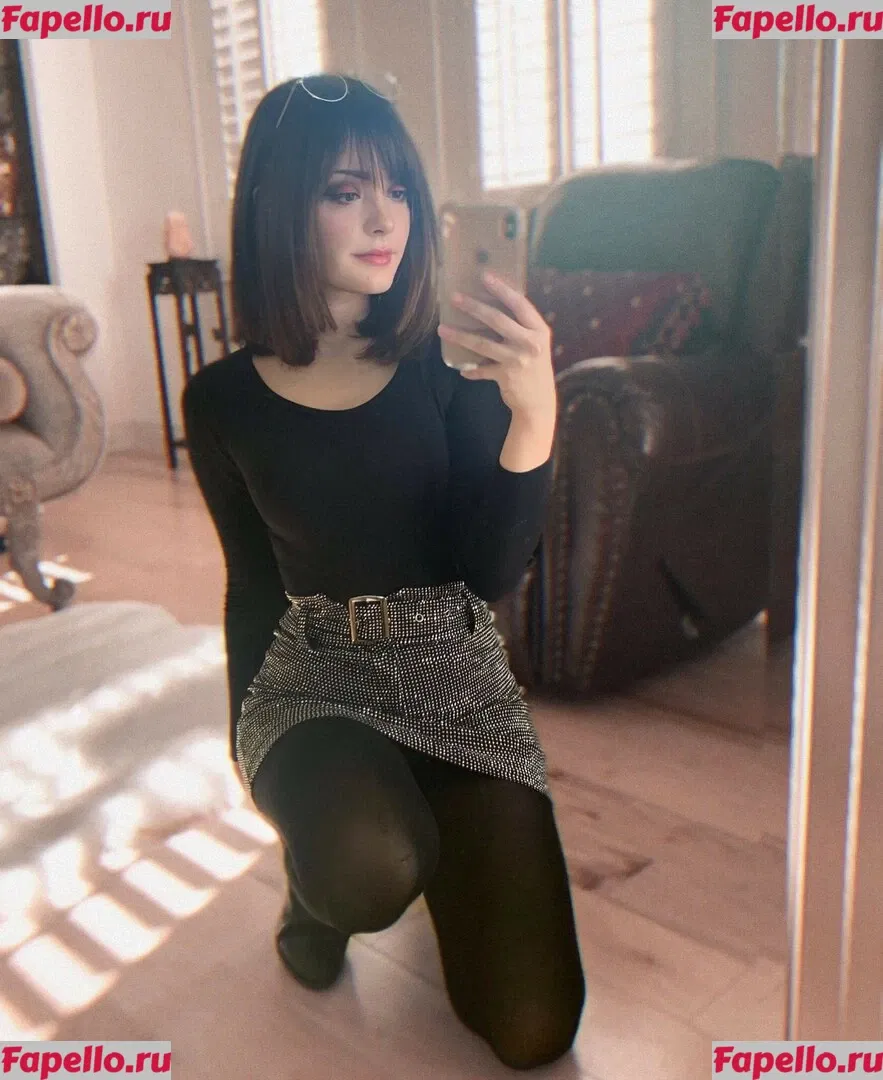 Onisuna Onlyfans Photo Gallery 