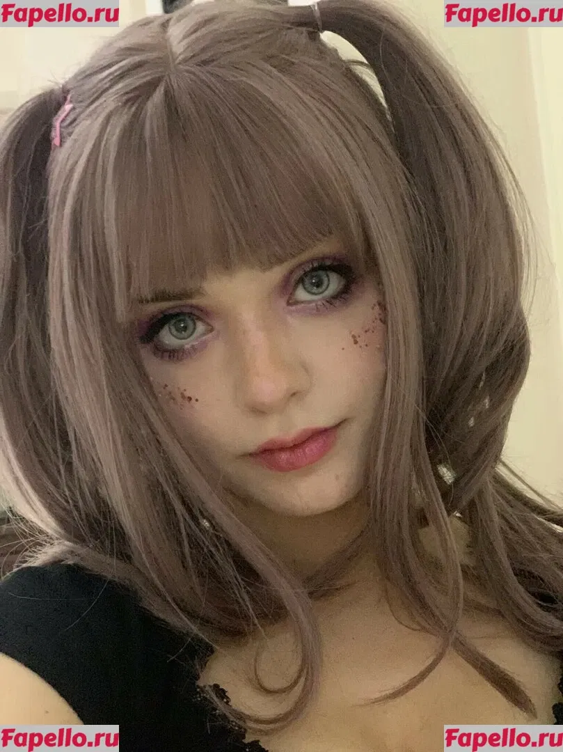 Onisuna Onlyfans Photo Gallery 
