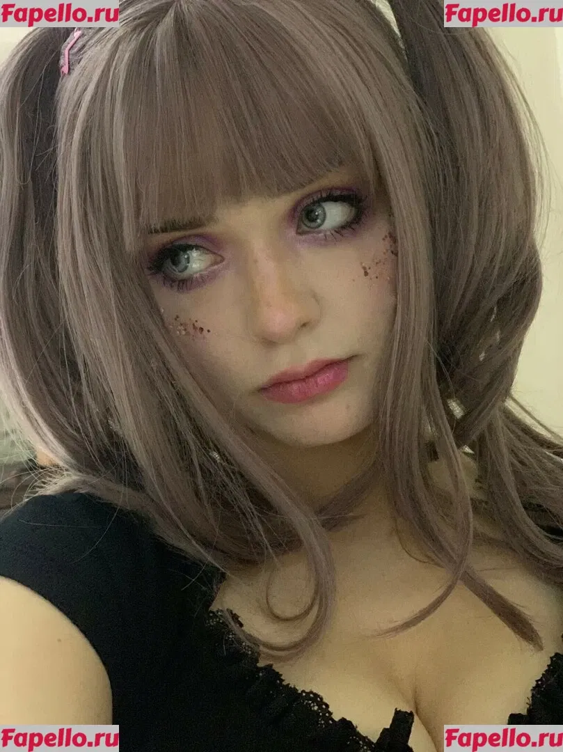 Onisuna Onlyfans Photo Gallery 