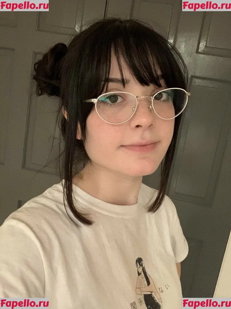 Onisuna Onlyfans Photo Gallery 