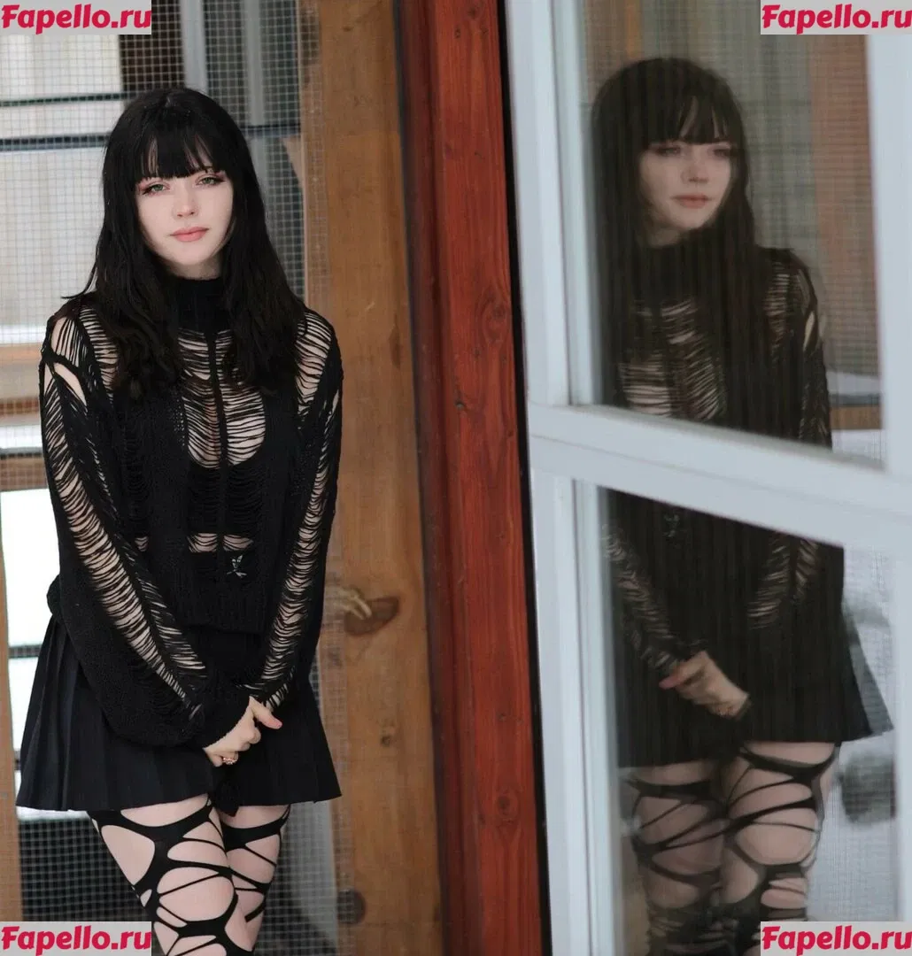 Onisuna Onlyfans Photo Gallery 