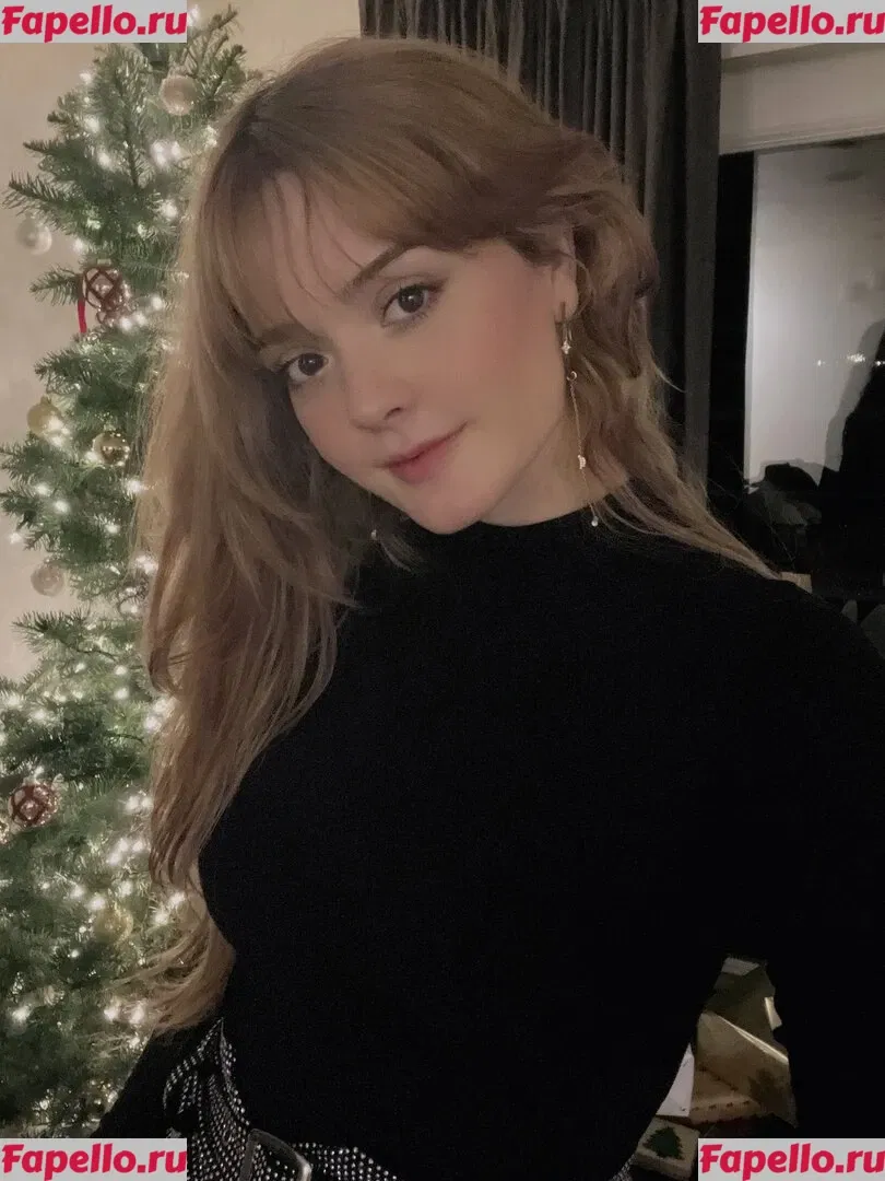 Onisuna Onlyfans Photo Gallery 