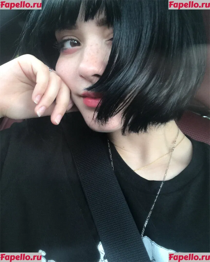 Onisuna Onlyfans Photo Gallery 