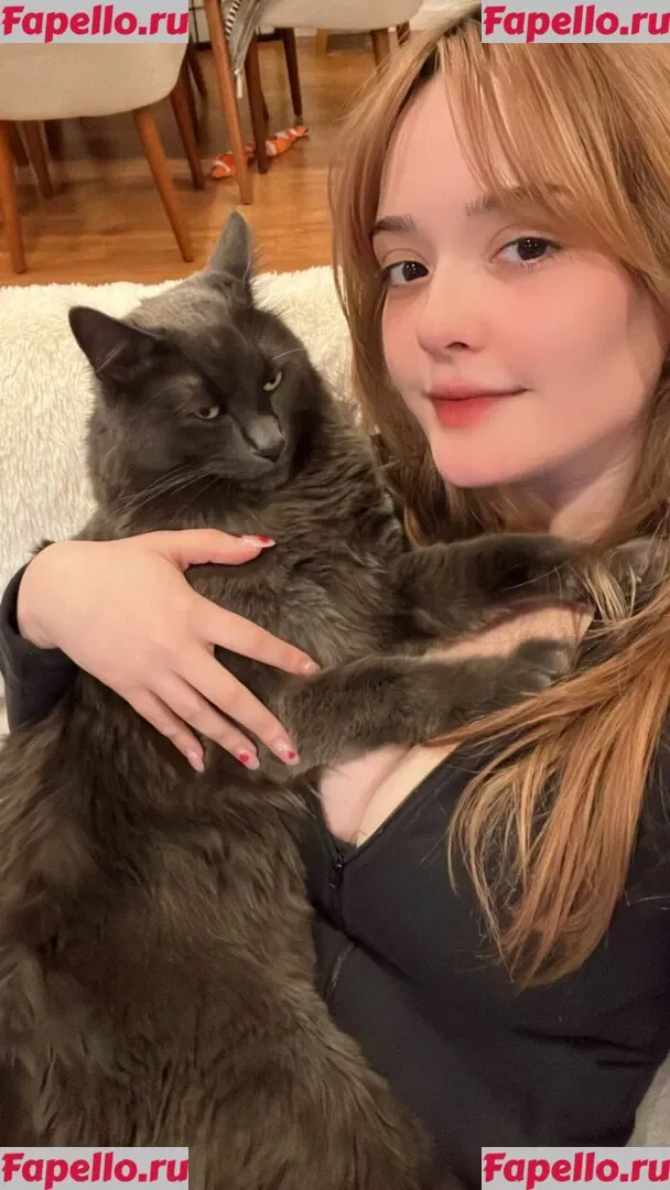 Onisuna Onlyfans Photo Gallery 