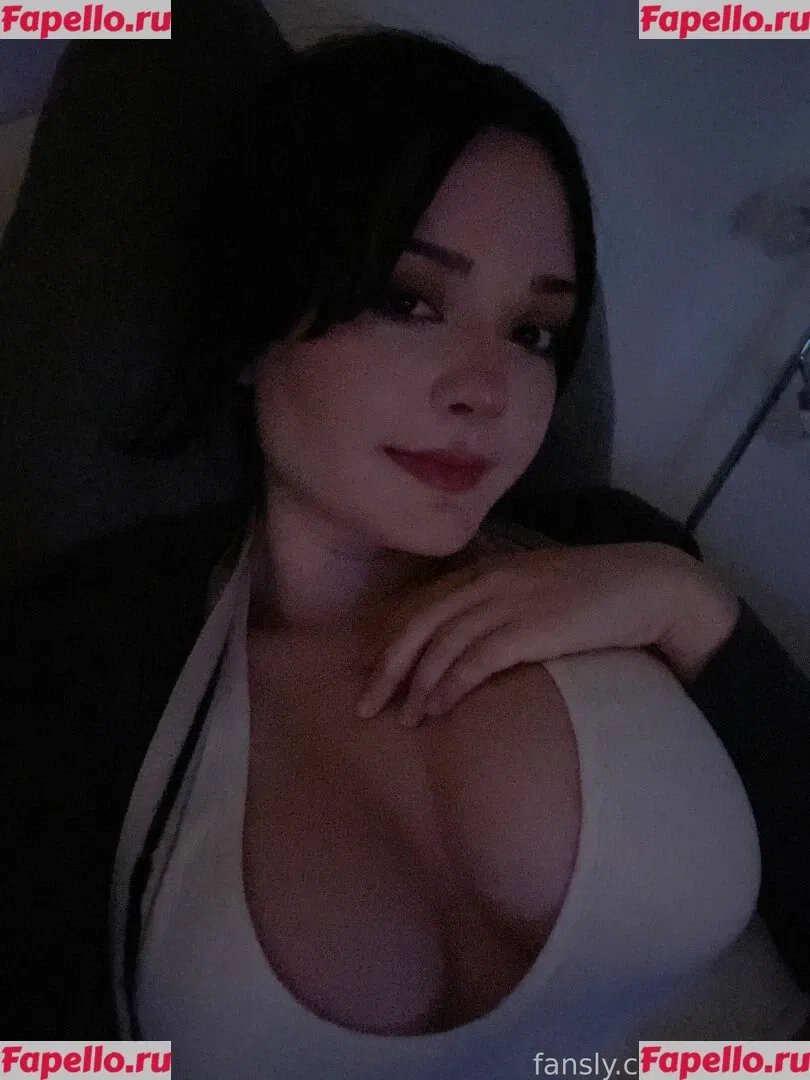 Onisuna Onlyfans Photo Gallery 