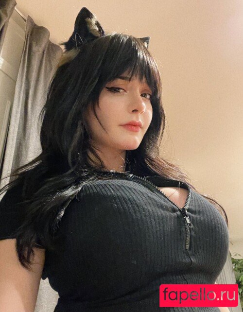 Onisuna Onlyfans Photo Gallery 