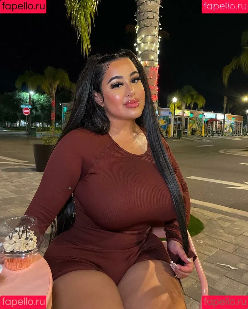 theonlybarbii Onlyfans Photo Gallery 