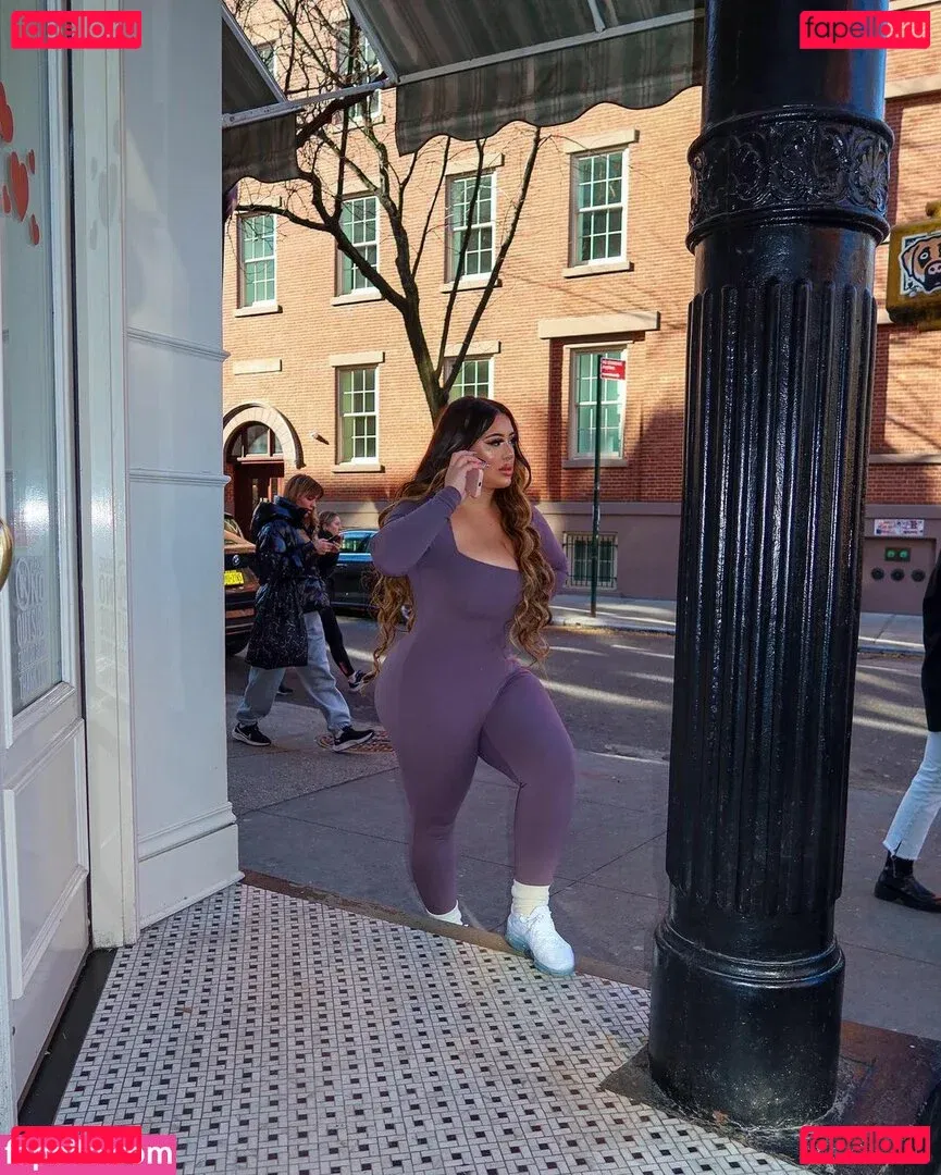 theonlybarbii Onlyfans Photo Gallery 