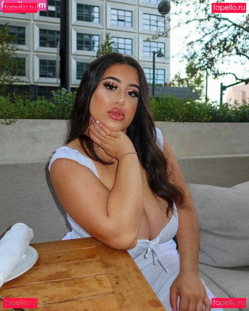 theonlybarbii Onlyfans Photo Gallery 