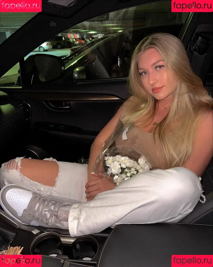 Trinity Charlton Onlyfans Photo Gallery 