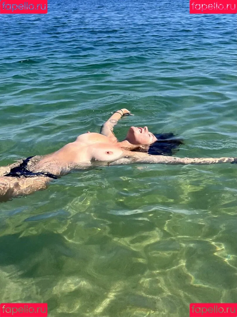 Athena Bloome Onlyfans Photo Gallery 