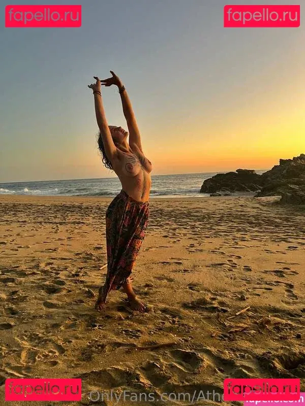 Athena Bloome Onlyfans Photo Gallery 