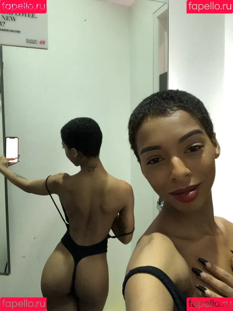 Briabackwoods Onlyfans Photo Gallery 