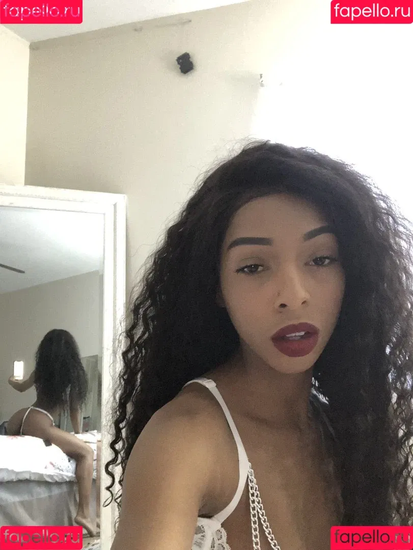 Briabackwoods Onlyfans Photo Gallery 