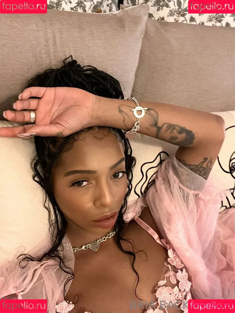 Briabackwoods Onlyfans Photo Gallery 