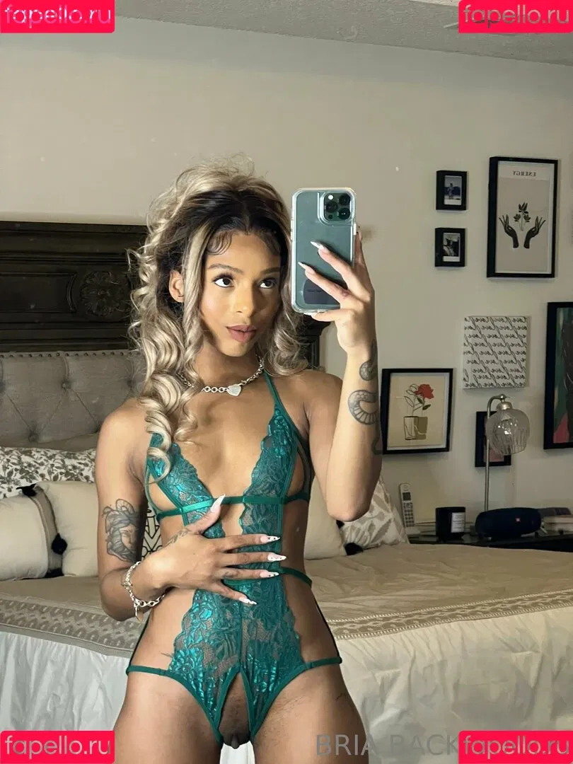 Briabackwoods Onlyfans Photo Gallery 