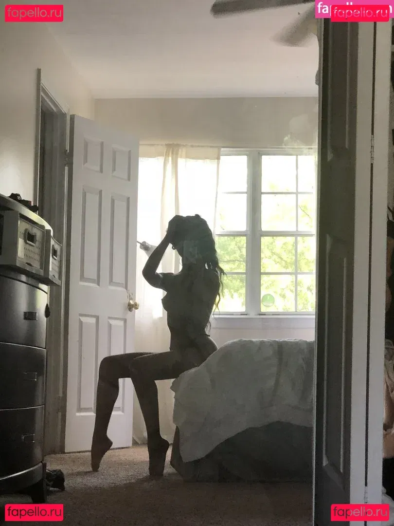 Briabackwoods Onlyfans Photo Gallery 