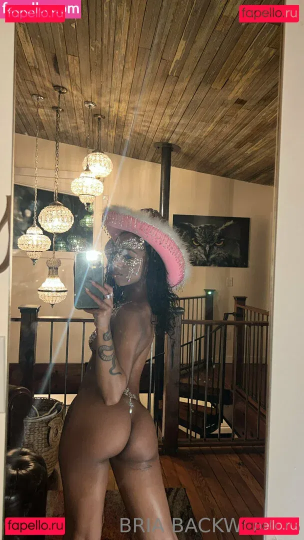 Briabackwoods Onlyfans Photo Gallery 