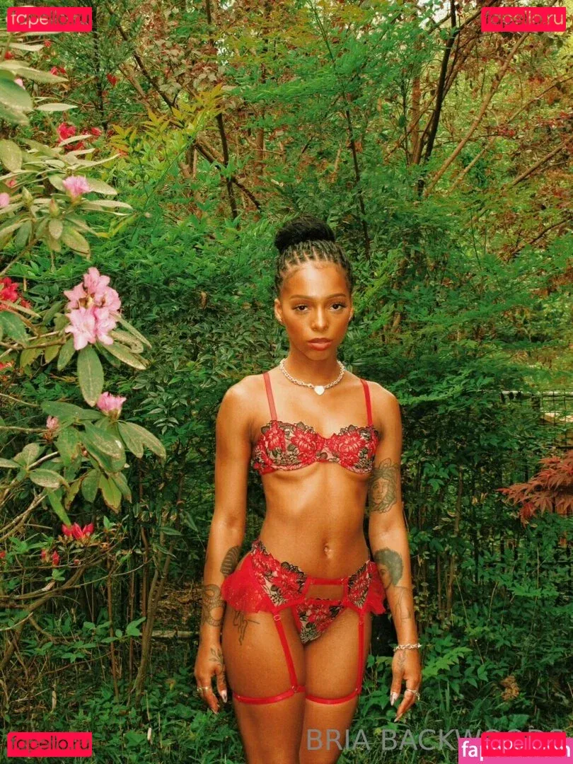 Briabackwoods Onlyfans Photo Gallery 