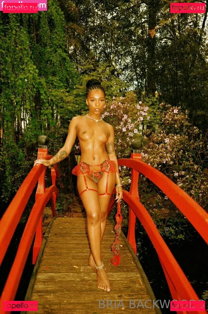 Briabackwoods Onlyfans Photo Gallery 