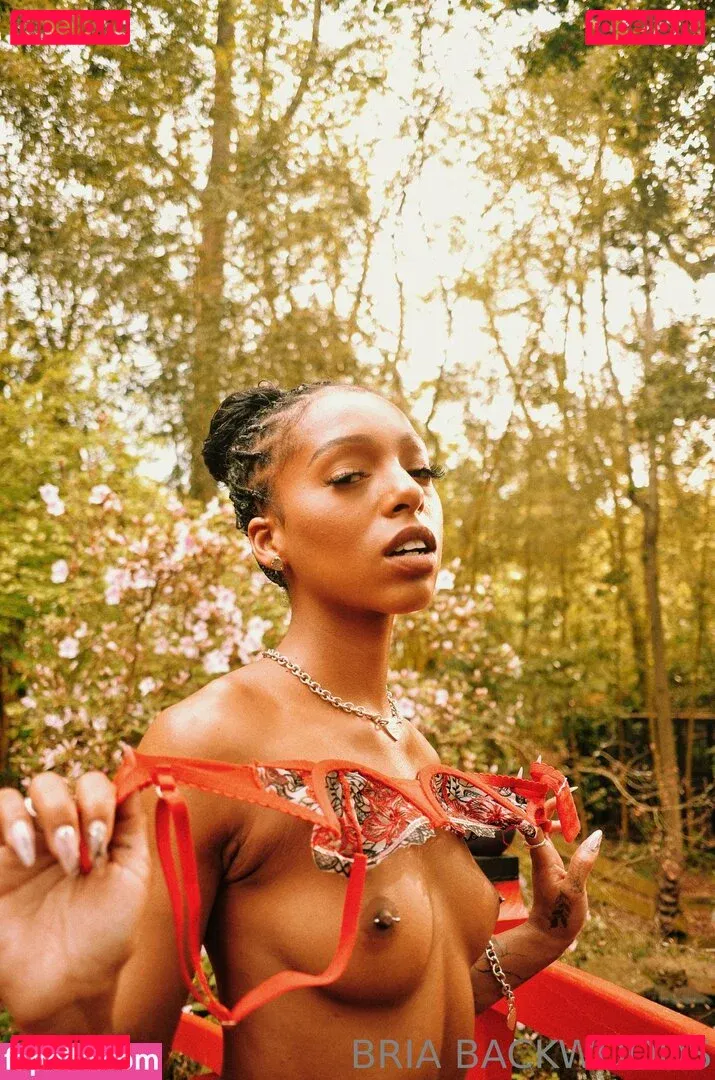 Briabackwoods Onlyfans Photo Gallery 